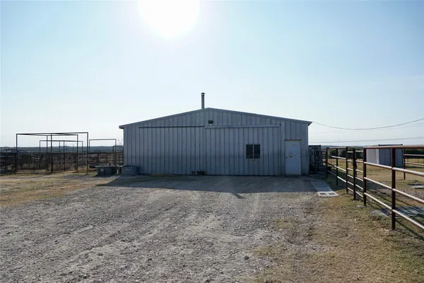 a view of a garage