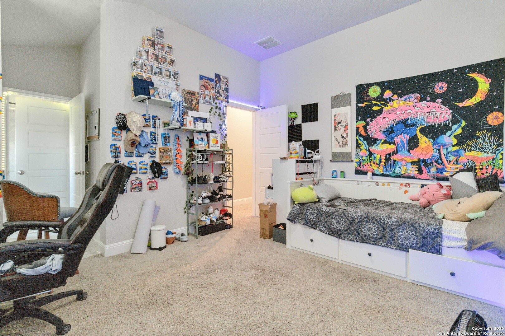2210 Castello Way San Antonio, TX 78259 - Photo 34 of 48 a view of play room with toys and ceiling fan