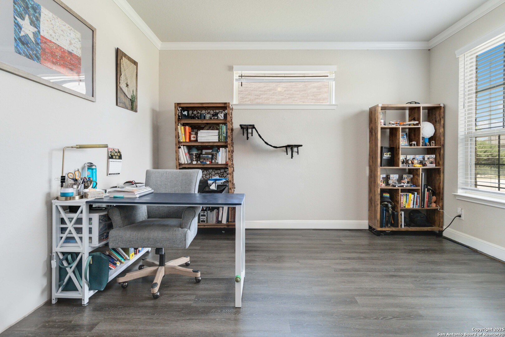 2210 Castello Way San Antonio, TX 78259 - Photo 39 of 48 a view of a workspace with furniture and workspace