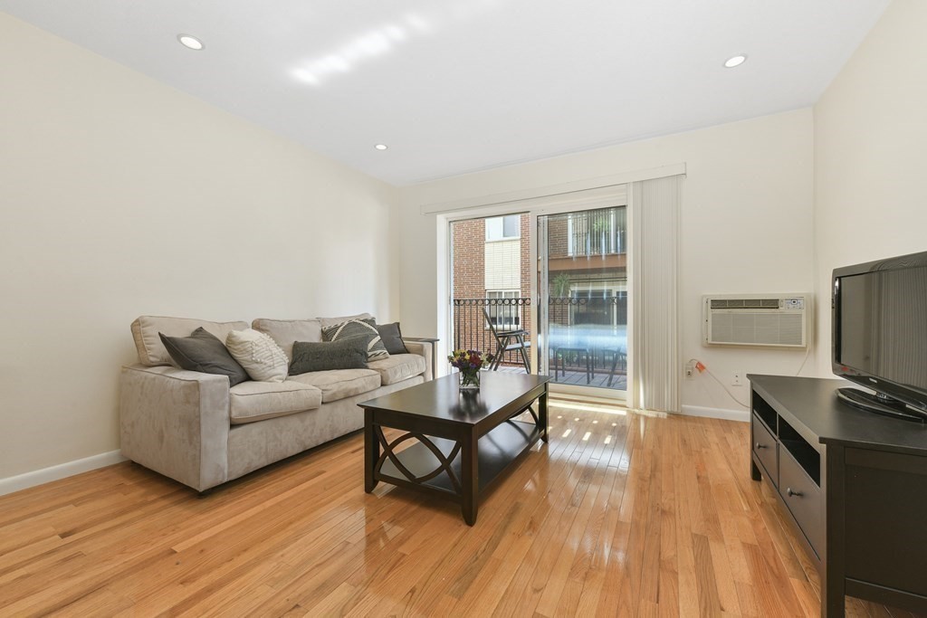 25 Custer Street, Unit 106 Boston, MA 02130 - Photo 7 of 22