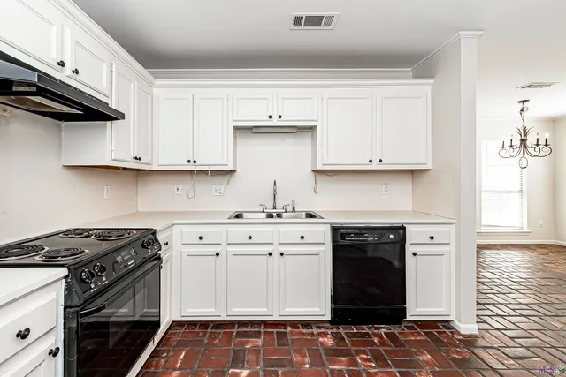 $184,900 | 620 Rushmore Drive, Baton Rouge, LA 70819