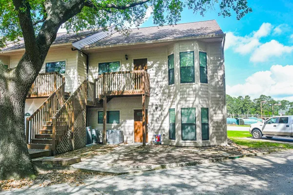 $364,500 | 500 River Road, Unit 101, Montgomery, TX 77356