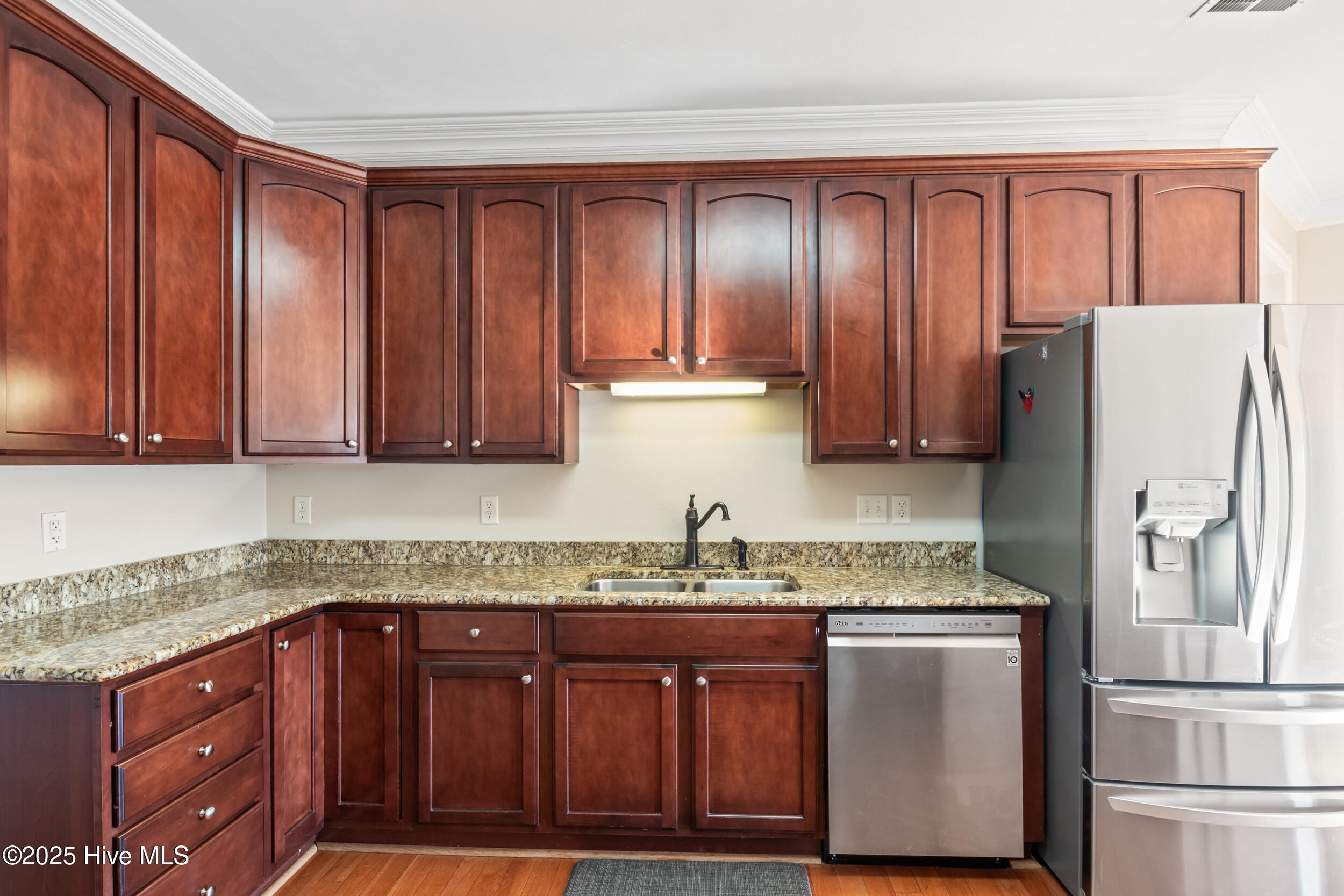 121 Tulip Tree Drive Camden, NC 27921 - Photo 5 of 50 Kitchen