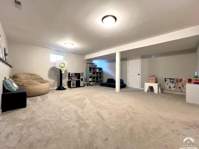 $379,900 | 3129 Ranger Drive, Lawrence, KS 66049