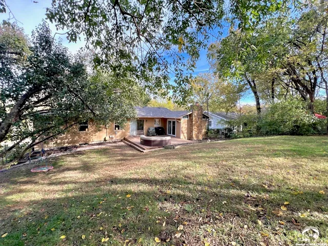 $379,900 | 3129 Ranger Drive, Lawrence, KS 66049