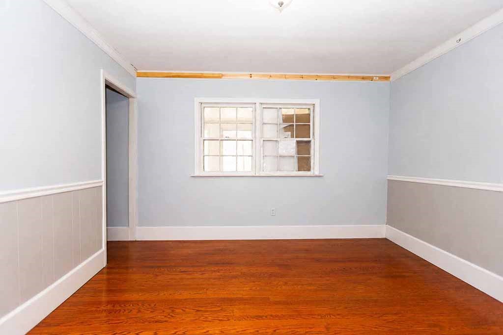 213 Hartford Pike Foster, RI 02825 - Photo 15 of 44
