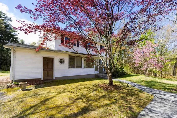 $450,000 | 213 Hartford Pike, Foster, RI 02825