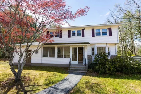 $450,000 | 213 Hartford Pike, Foster, RI 02825