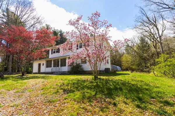 $450,000 | 213 Hartford Pike, Foster, RI 02825