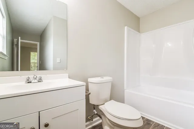 $2,060 | 9407 Rollinghills Drive, Jonesboro, GA 30238