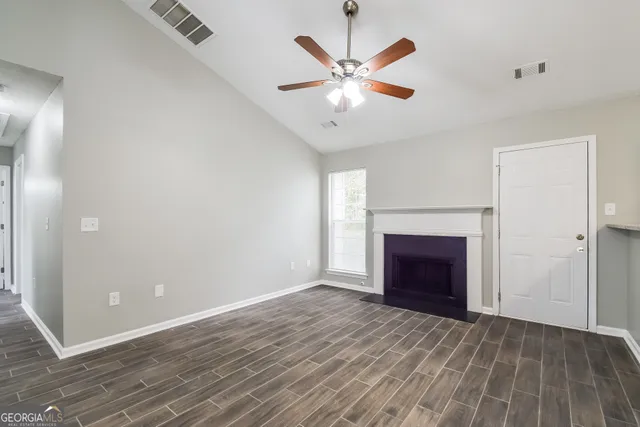 $2,060 | 9407 Rollinghills Drive, Jonesboro, GA 30238