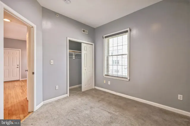 a view of an empty room with window