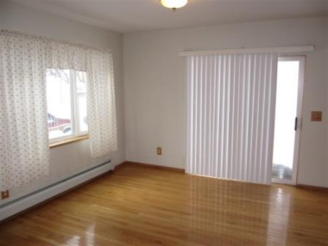 131 Snively Road Duluth, MN 55803 - Photo 4 of 9 Gallery Image 4