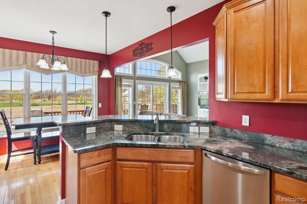 1157 Marsh Ridge Brighton, MI 48114 - Photo 14 of 72 Gallery Image 14