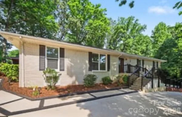 $725,000 | 14921 August Lane, Charlotte, NC 28227