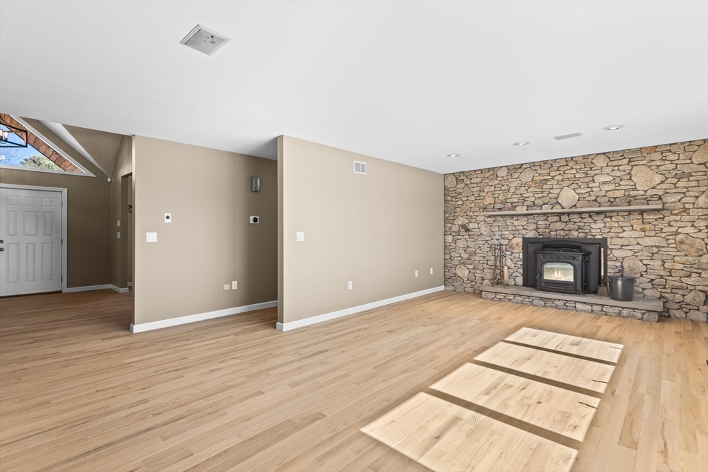 5 Friend Street Assonet, MA 02702 - Photo 18 of 42 Gallery Image 18