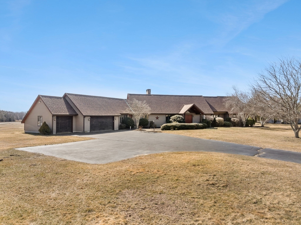5 Friend Street Assonet, MA 02702 - Photo 2 of 42 Gallery Image 2