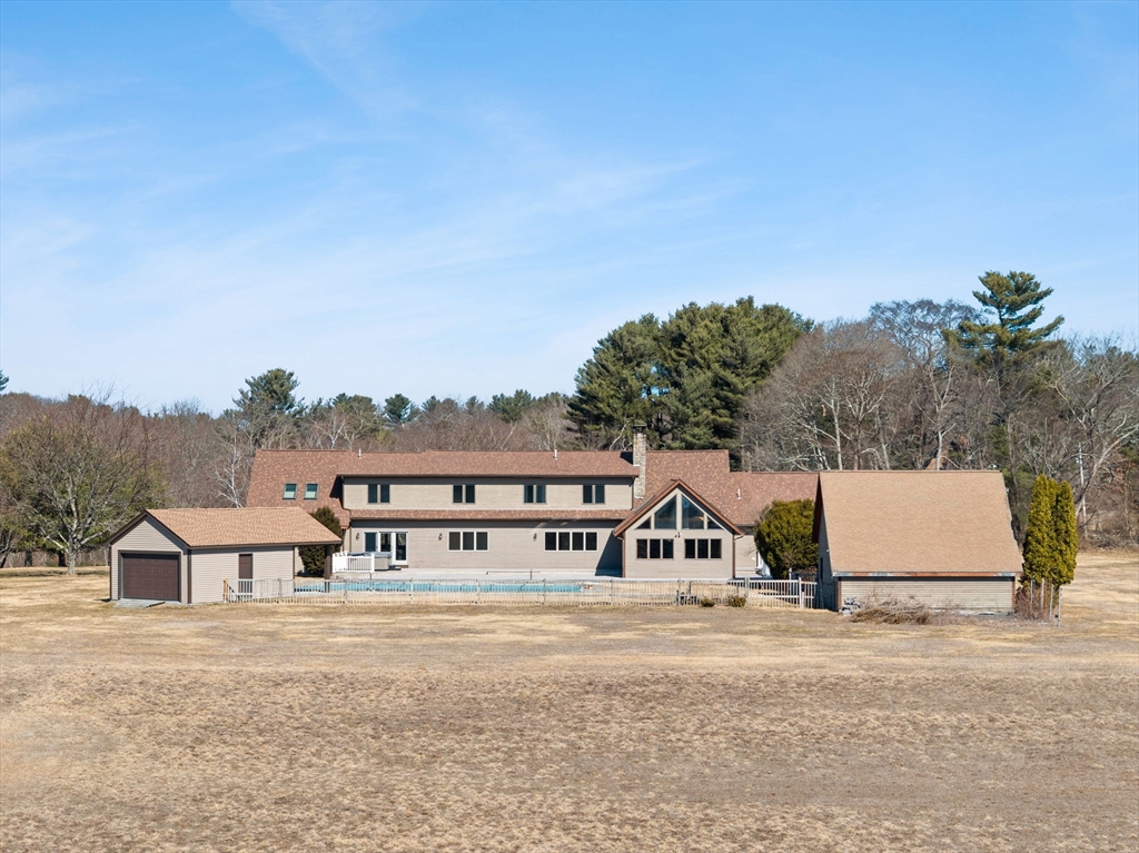 5 Friend Street Assonet, MA 02702 - Photo 6 of 42 Gallery Image 6