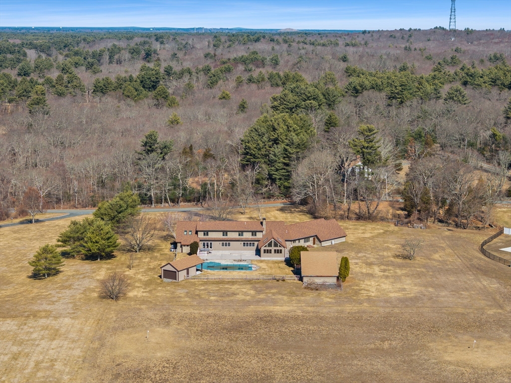 5 Friend Street Assonet, MA 02702 - Photo 8 of 42 Gallery Image 8