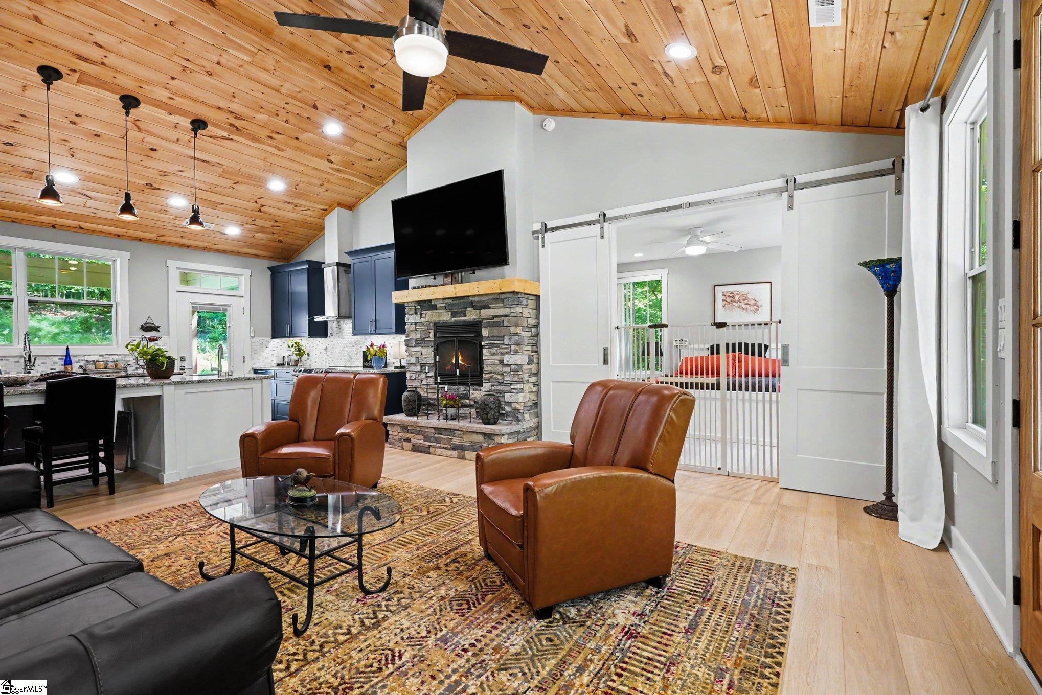 1241 Hayes Road Columbus, NC 28722 - Photo 9 of 31