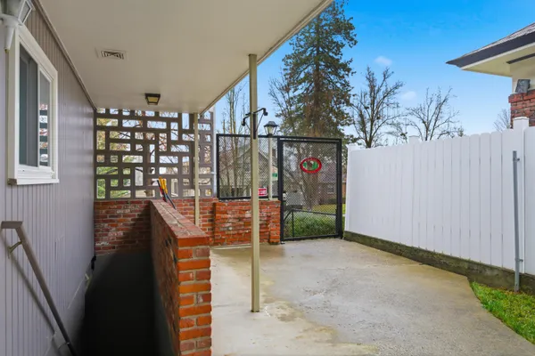 $175,000 | 1821 West 8th Avenue, Unit 5, Spokane, WA 99204