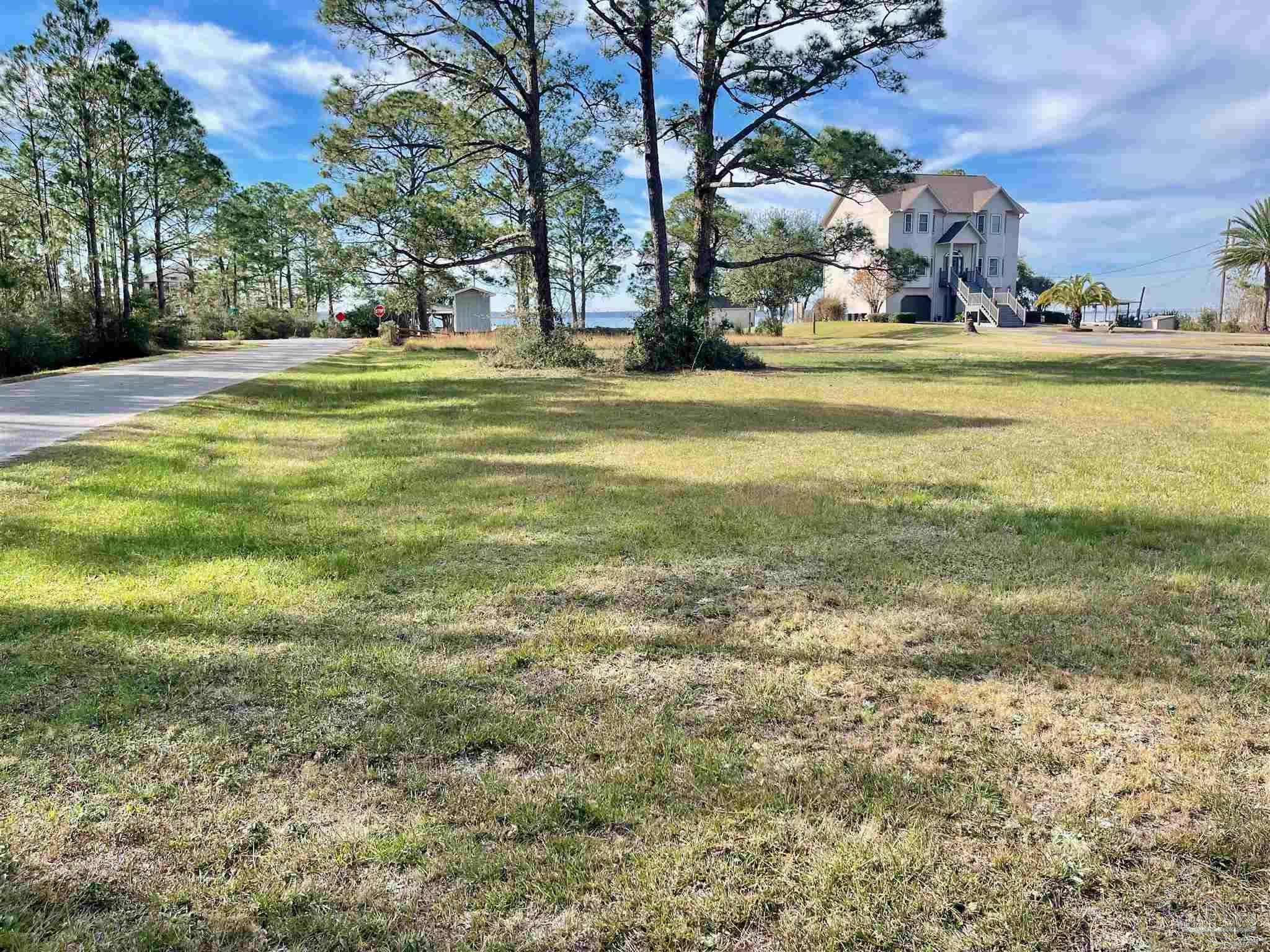 1001 Pearson Road Milton, FL 32583 - Photo 3 of 12 Gallery Image 3