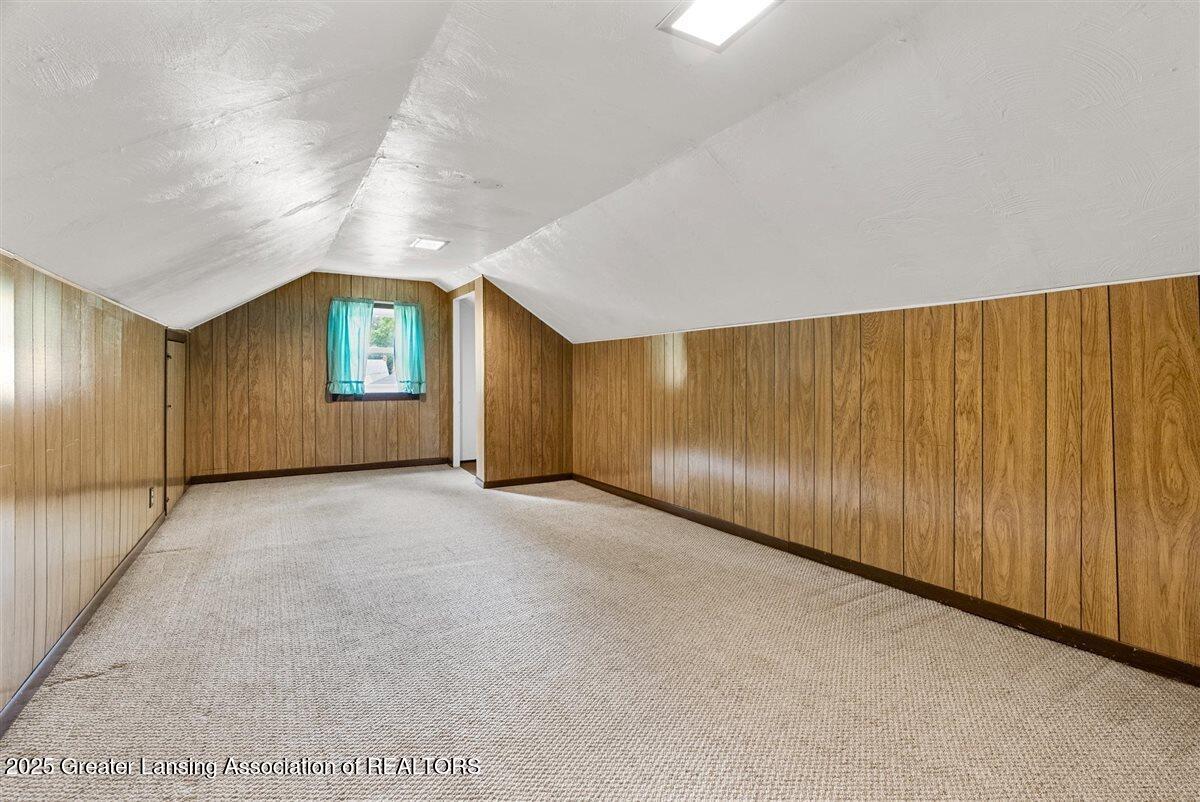 3309 Pleasant Grove Road Lansing, MI 48910 - Photo 17 of 26 20-Media Jett - 16