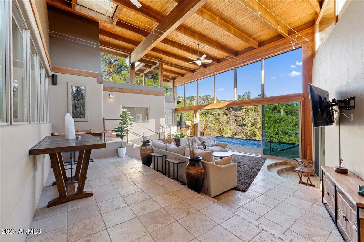 145 Highland Road Sedona, AZ 86336 - Photo 46 of 62 SOLARIUM