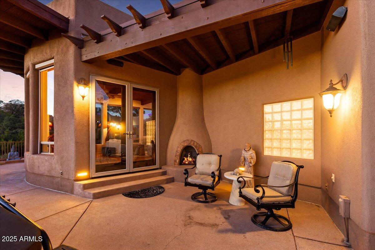 145 Highland Road Sedona, AZ 86336 - Photo 51 of 62 54-Patio