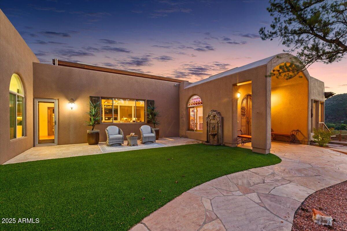 145 Highland Road Sedona, AZ 86336 - Photo 53 of 62 52-Courtyard