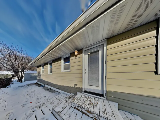 $2,999 | 4010 Monroe Street Northeast, Columbia Heights, MN 55421