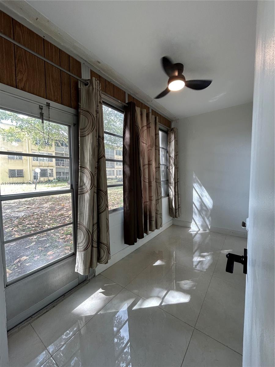 300 Berkley Road, Unit 108 Hollywood, FL 33024 - Photo 17 of 41