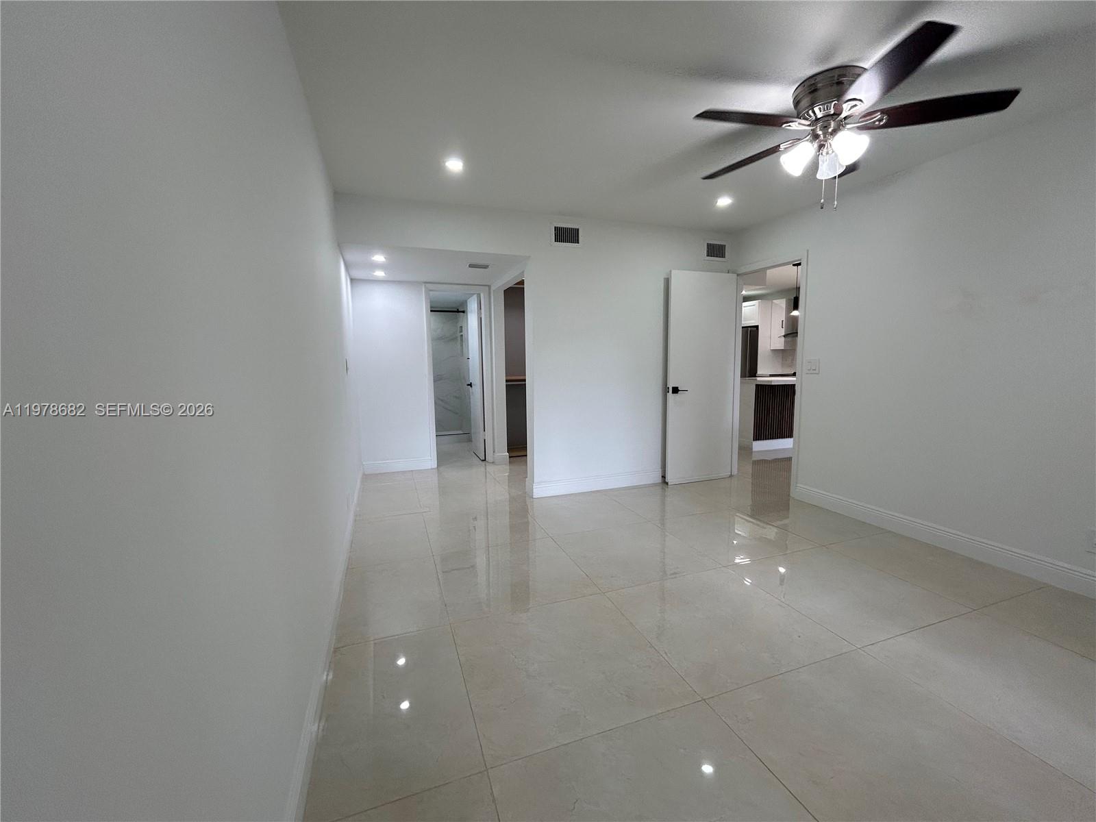 300 Berkley Road, Unit 108 Hollywood, FL 33024 - Photo 20 of 41