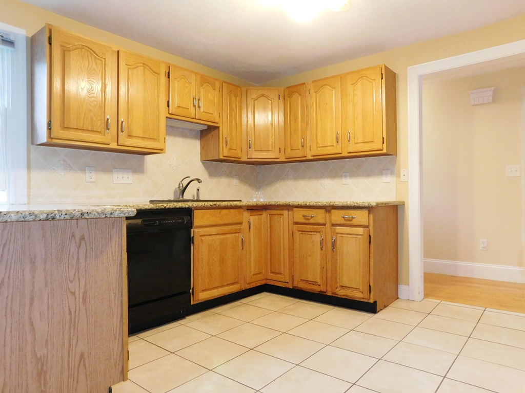94 Greensboro Road Dedham, MA 02026 - Photo 10 of 28 Gallery Image 10