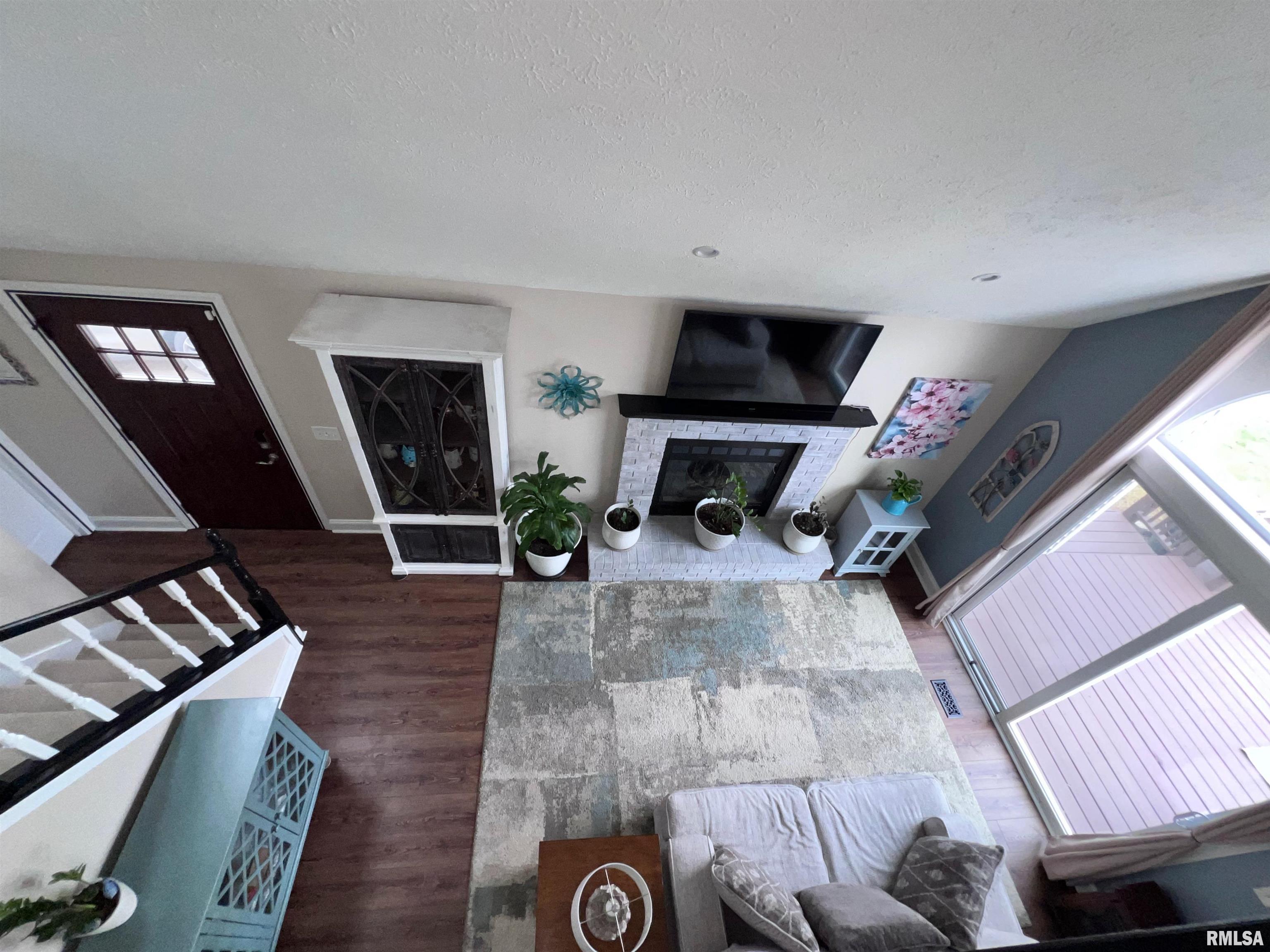 3527 Ridge Court Davenport, IA 52806 - Photo 15 of 37 Gallery Image 15