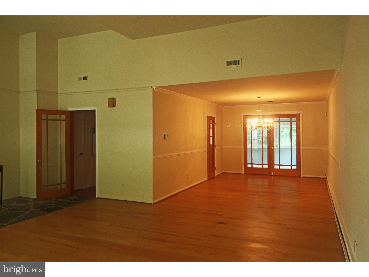 41 Jacalyn Drive Havertown, PA 19083 - Photo 6 of 12 Gallery Image 6