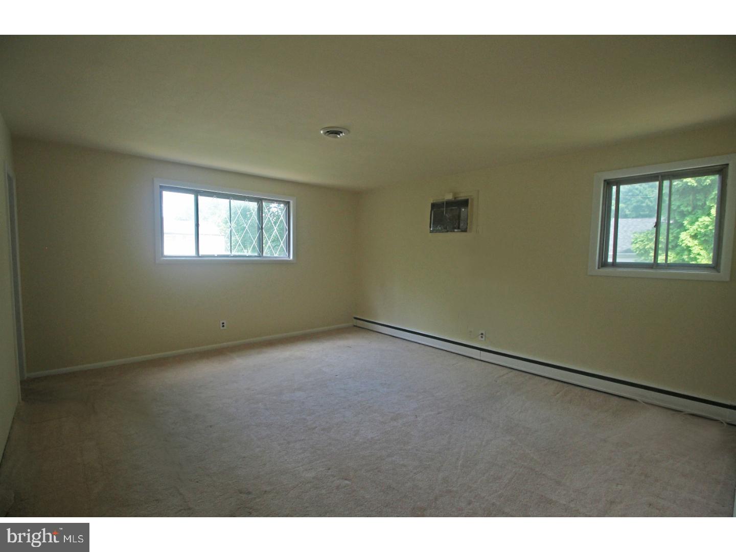 41 Jacalyn Drive Havertown, PA 19083 - Photo 7 of 12 Gallery Image 7