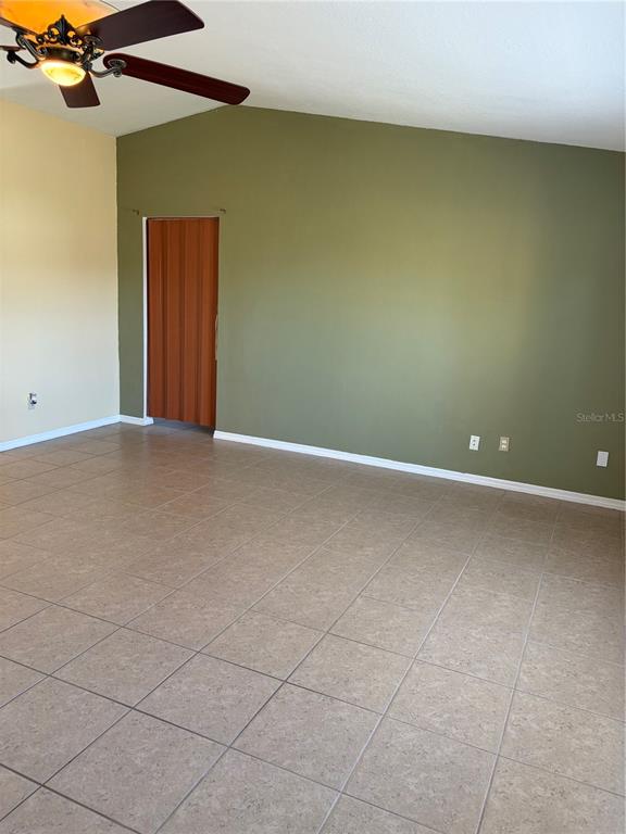 15405 Southwest 43rd Avenue Road Ocala, FL 34473 - Photo 3 of 27 a view of an empty room