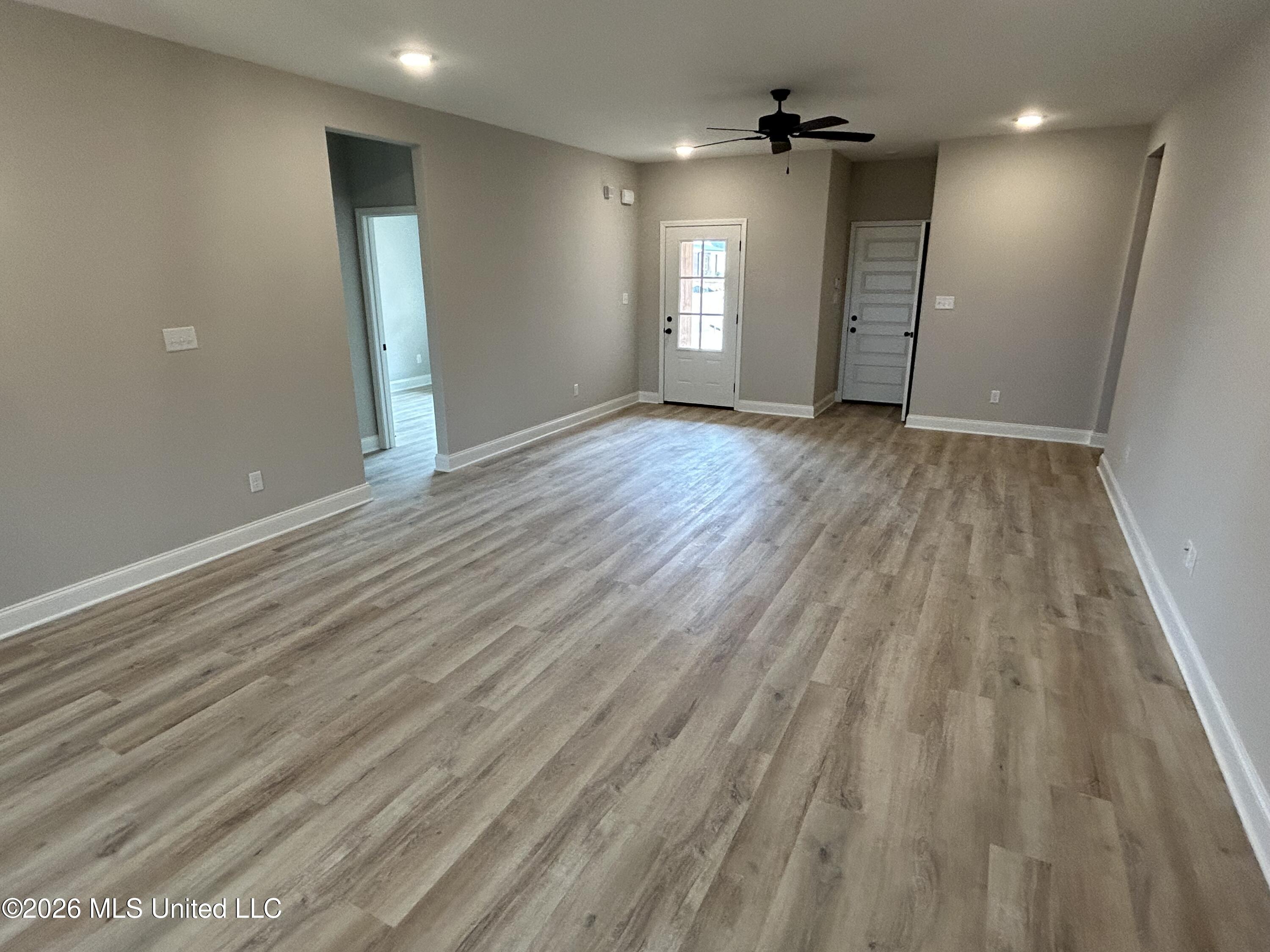 6089 River Birch Road East Walls, MS 38680 - Photo 5 of 12 IMG_1360