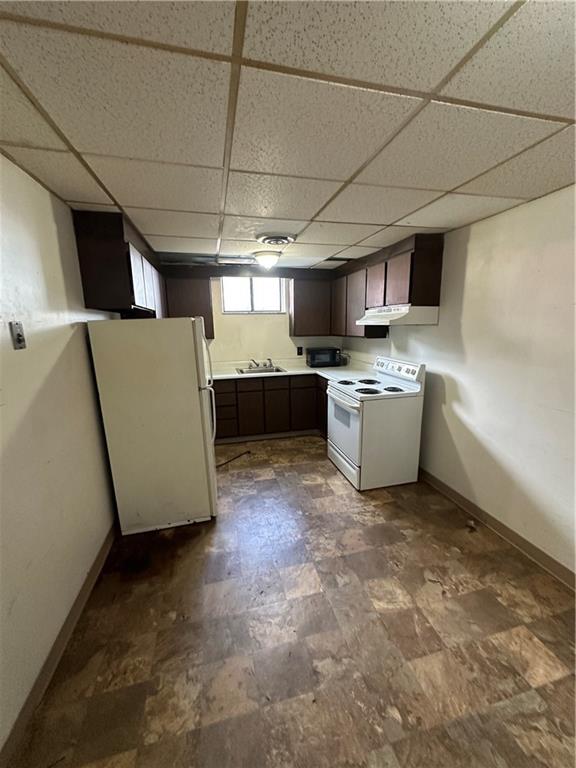 935 Russellwood Avenue McKees Rocks, PA 15136 - Photo 35 of 44