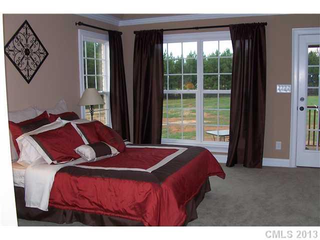 3089 Glenmoor Road York, SC 29745 - Photo 10 of 16 Gallery Image 10