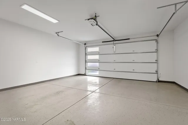 $529,000 | 4403 Tayhill Way, Yakima, WA 98908