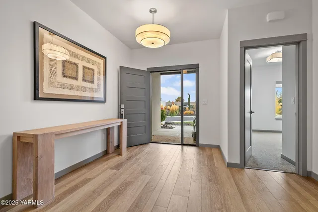 $529,000 | 4403 Tayhill Way, Yakima, WA 98908