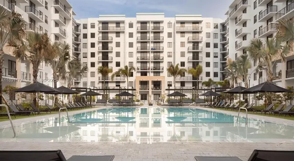 $2,577 | 11200 Biscayne Boulevard, Unit A3, Miami, FL 33181