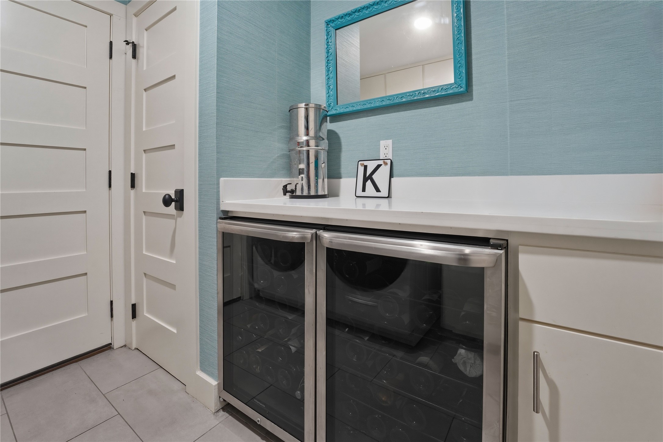 1124 Bowie Street Columbus, TX 78934 - Photo 8 of 28 a bathroom with a sink and a mirror
