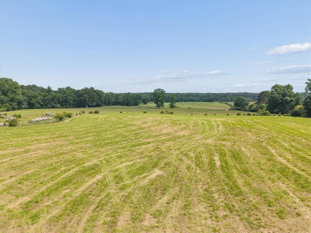 929 Nicholsville Road Monroe, GA 30656 - Photo 22 of 32 a view of an ocean and beach