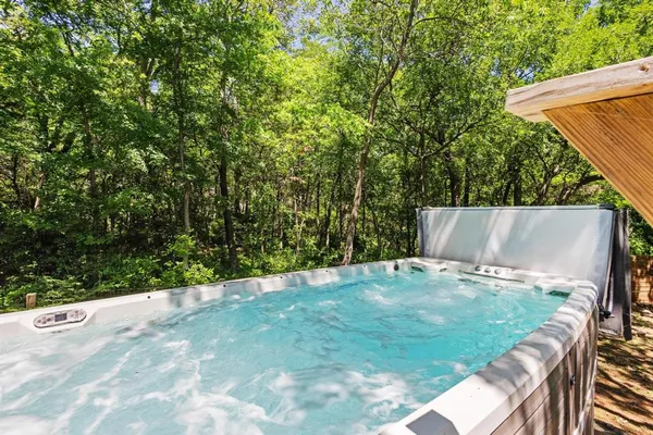 $464,000 | 336 Kirk Avenue, Pottsboro, TX 75076