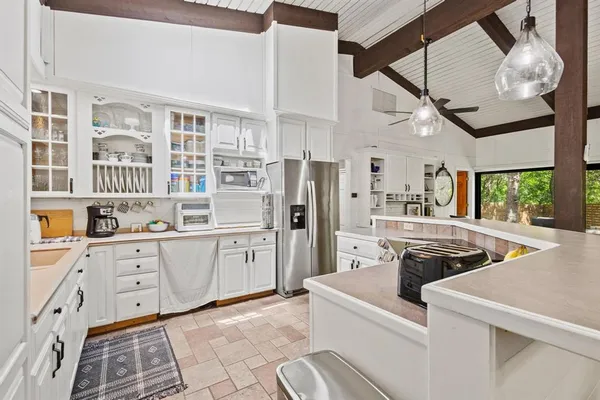 $464,000 | 336 Kirk Avenue, Pottsboro, TX 75076