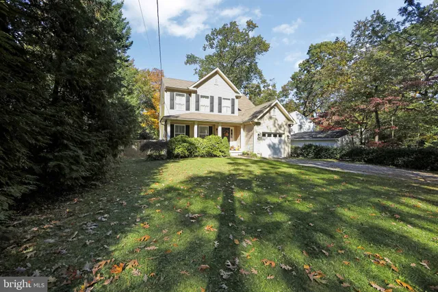 $565,500 | 11 Evergreen Road, Mount Laurel, NJ 08054