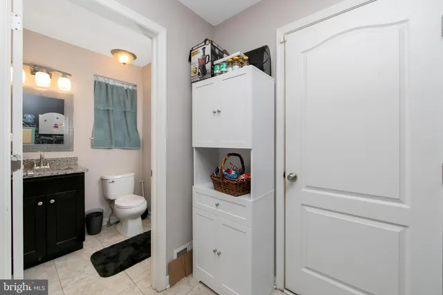 $565,500 | 11 Evergreen Road, Mount Laurel, NJ 08054